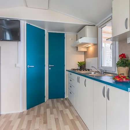 Eden Mobilhome With Xxl Terrace In Naturist Solaris Fkk Tar-Vabriga